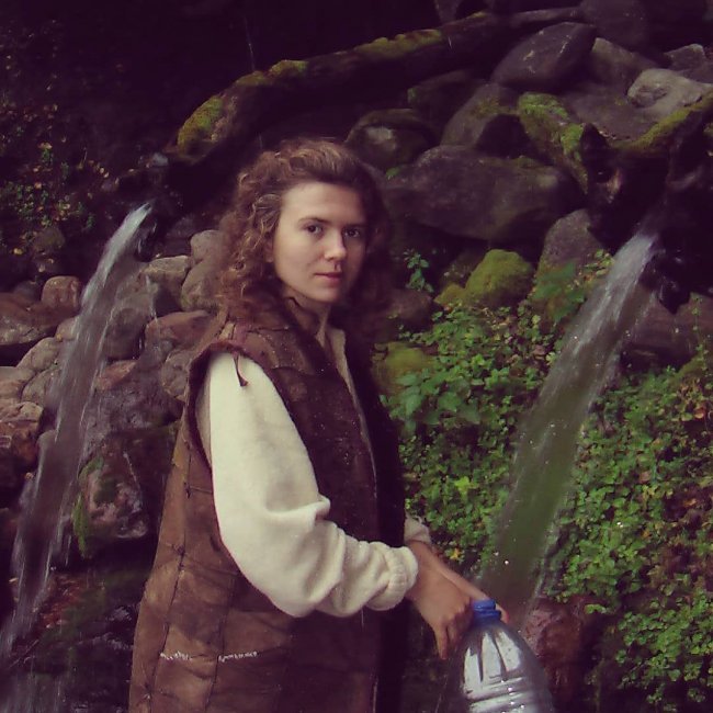 Супруга Вальтера Соломенцева стала похожа на известную певицу