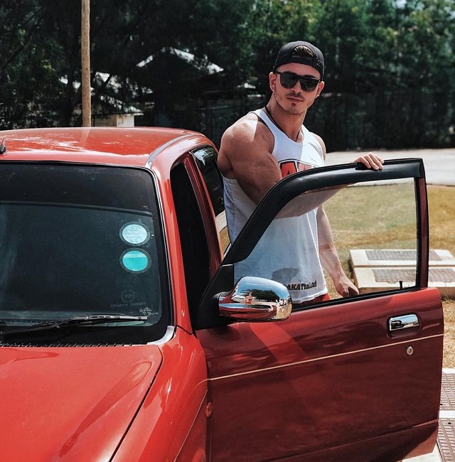 Роман Капаклы: Думайте о хорошем, как я