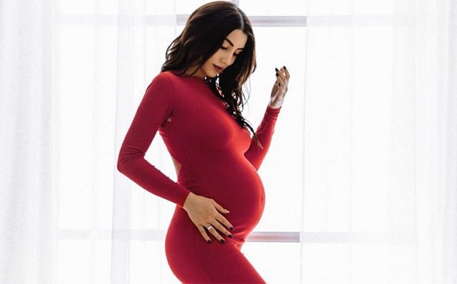 Дана Николенко боится за эстетический вид интимного места