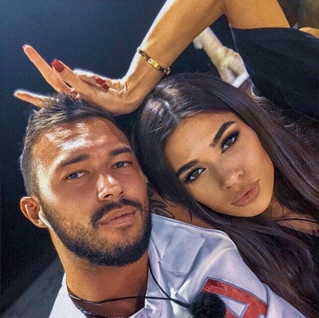 Саймон Марданшин встретил достойную девушку?