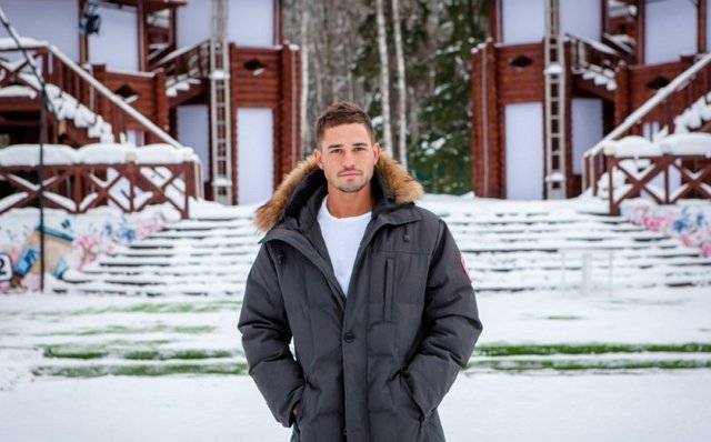 Захар Саленко: Марина ведет себя как-то странно!