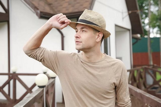 Дмитрий Дмитренко: Я могу купить подарок, но потом мы будем сосать палец!