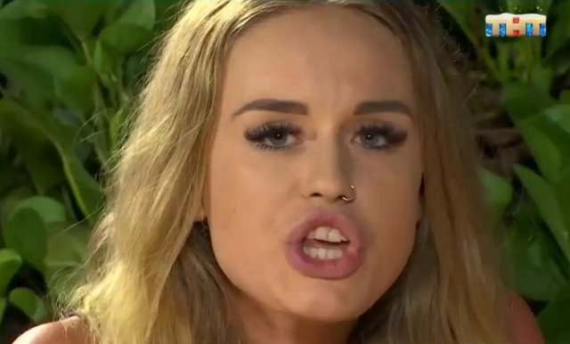 Мнение: Безбородова назвала Дмитренко «хлюпиком»