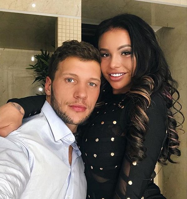 Александра Шева: О нём больше не строчки