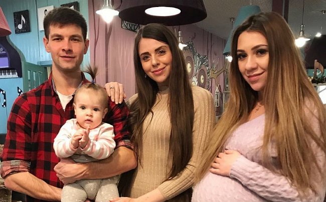 Дмитренко приготовили оригинальный подарок Алёне Савкиной