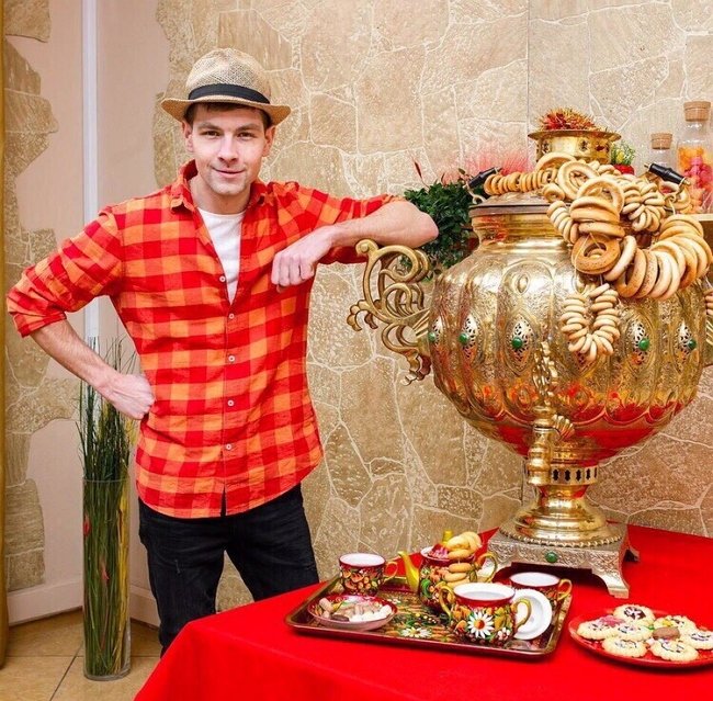 Дмитрий Дмитренко устроит для Василисы веселую Масленицу