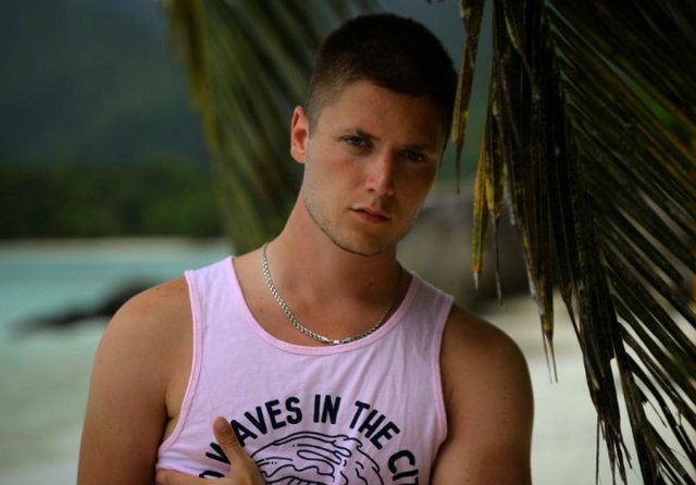 Виктор Панюта: Мама считает, что Ира меня не уважает