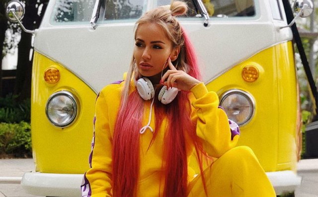 Лиза Триандафилиди в поисках квартиры в Москве