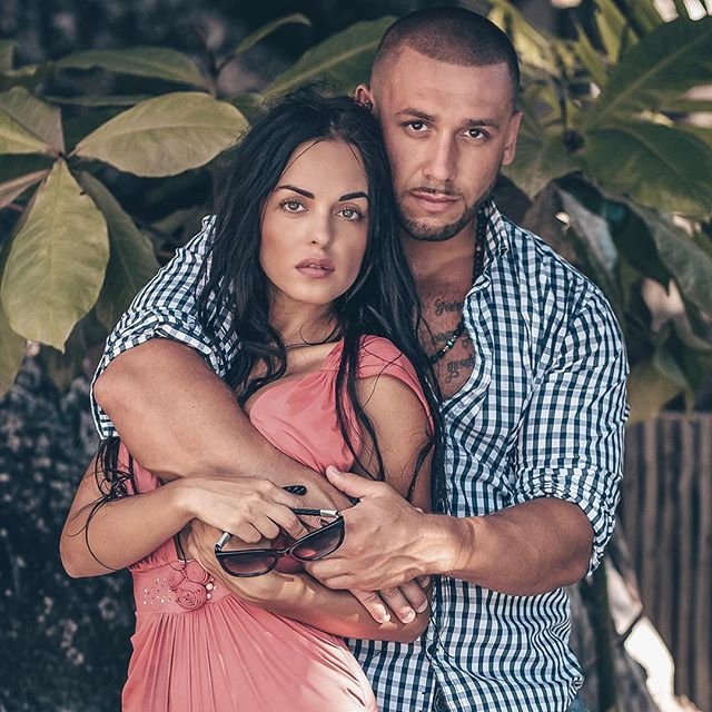 Кучеров прокомментировал участие Ефременковой в свадебном конкурсе Кучеров прокомментировал участие Ефременковой в свадебном конкурсе