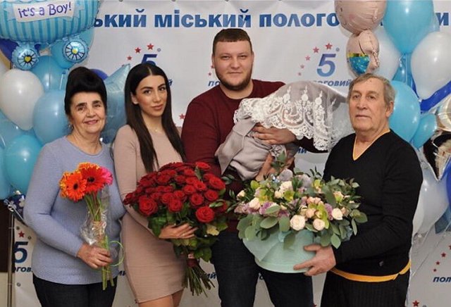 Фотоподборка с выписки Богданы Кварацхелия