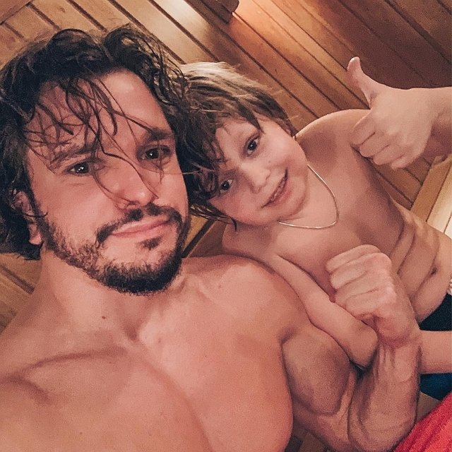 Антон Гусев повёл себя как ужасный отец