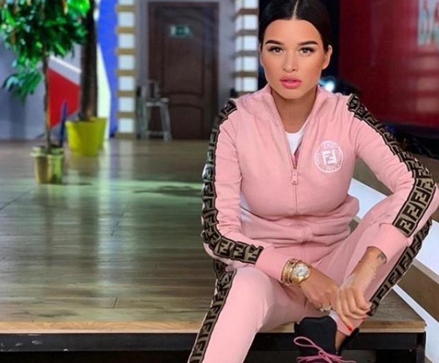 Бородина пускает Омарова «налево» за деньги