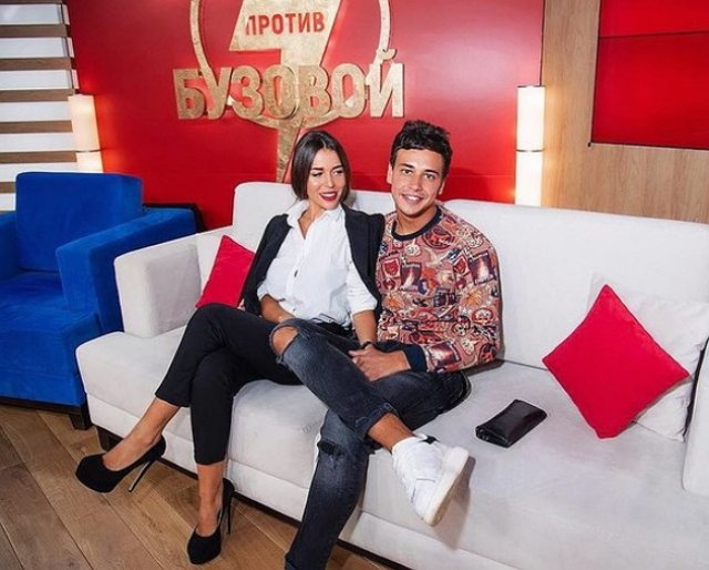 Из блога Редакции: Строкова не согласна покидать проект за Сахновым Из блога Редакции: Строкова не согласна покидать проект за Сахновым