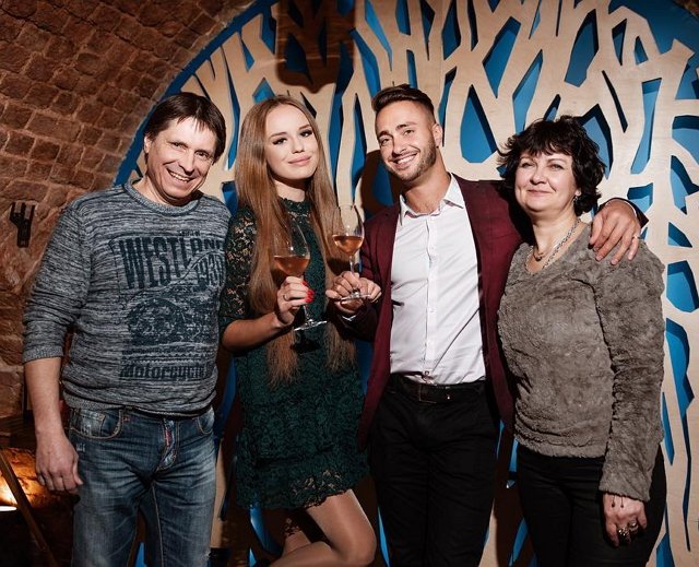 Блог редакции: Милена попросила прощения у родителей Безуса