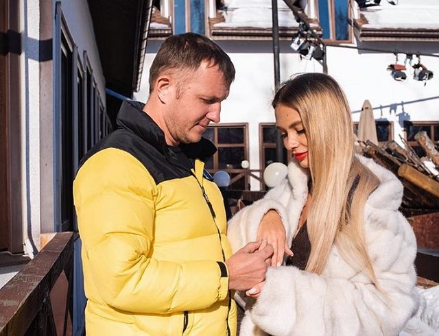 Яббаров планирует знакомство с мамой Ларченко Яббаров планирует знакомство с мамой Ларченко