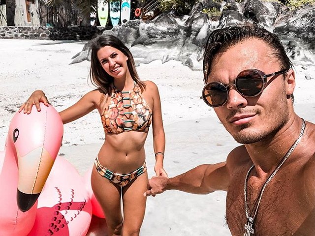 Почему Майя Донцова ведёт себя тише воды, ниже травы?