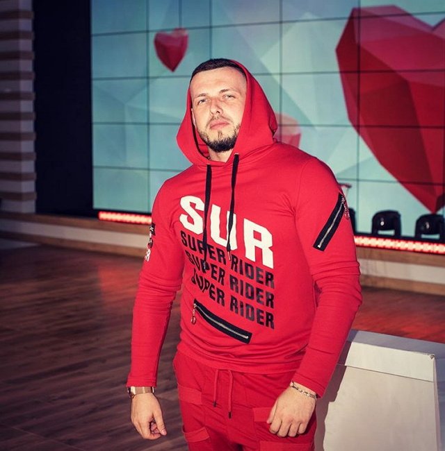 Татьяна Строкова всё больше подавляет Даниила Сахнова