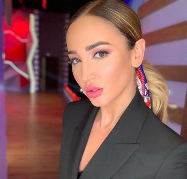 Бузова начала ярый прессинг новых участников