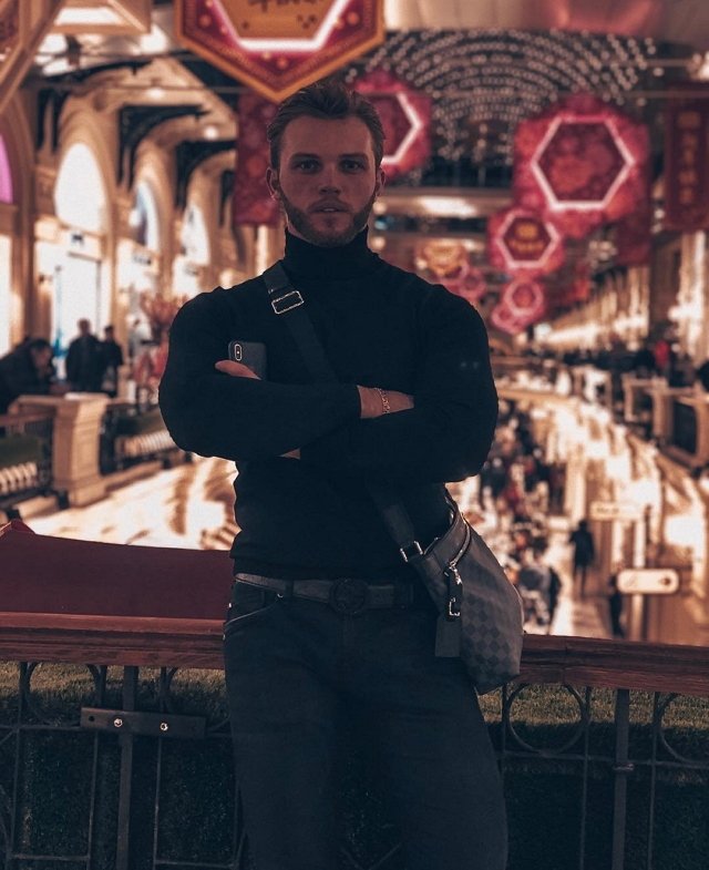 Новенький участник проекта Николай Морозов