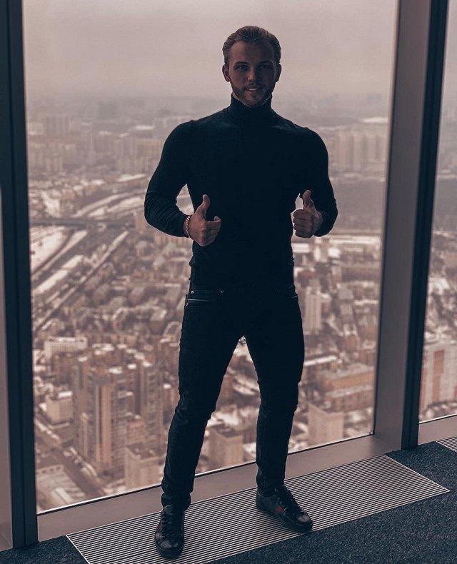 Новенький участник проекта Николай Морозов