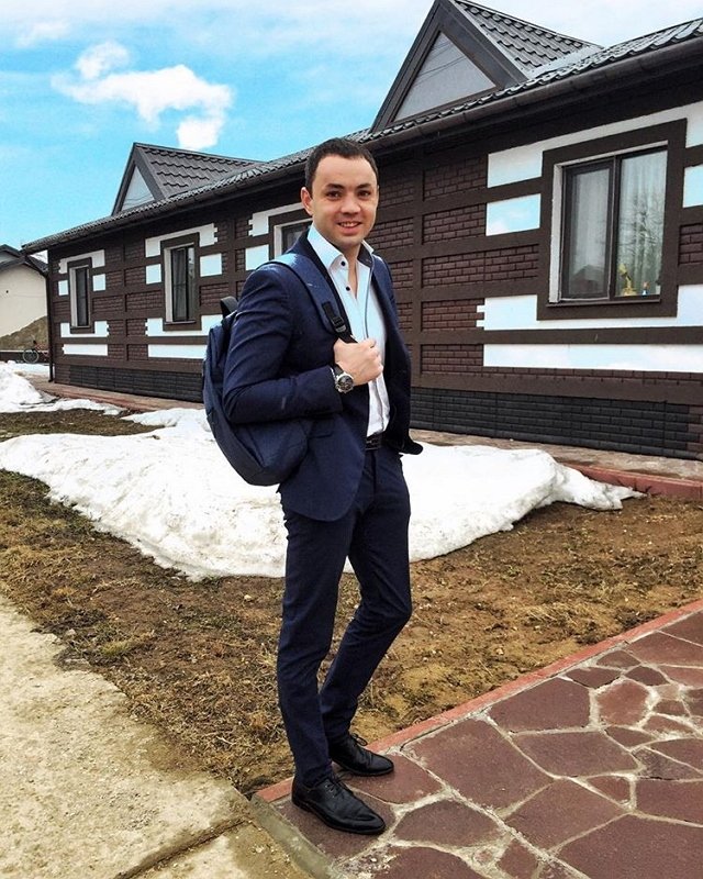 Александр Гобозов: С любимой живём в разных городах