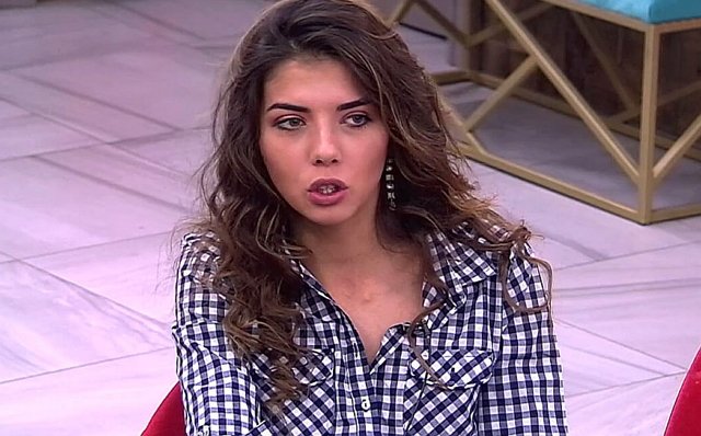 Пингвинова бесит уже всех участников проекта?