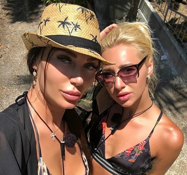 Наталья Шаронова: С кем я дружу и общаюсь?