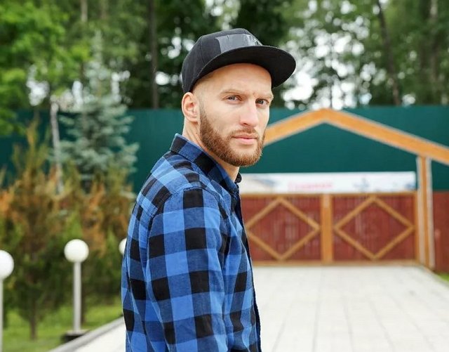 Сороку осадила зубастая Влада Плаксун