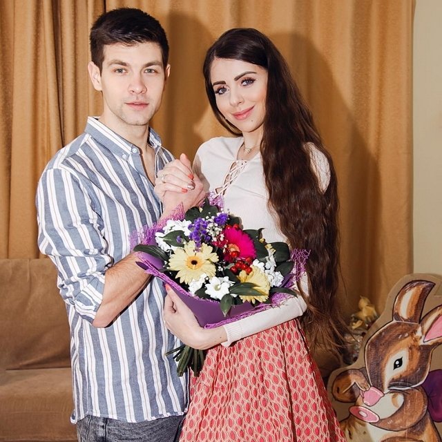 Рапунцель получила в подарок от мужа айфон из Китая