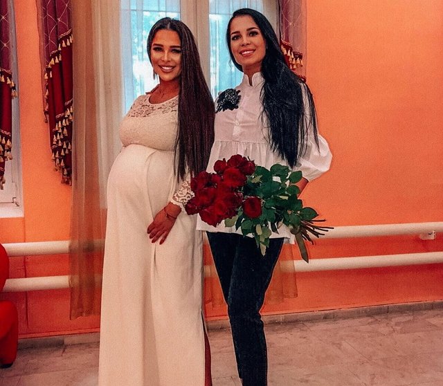 Катя Колисниченко вышла замуж на 32 неделе беременности