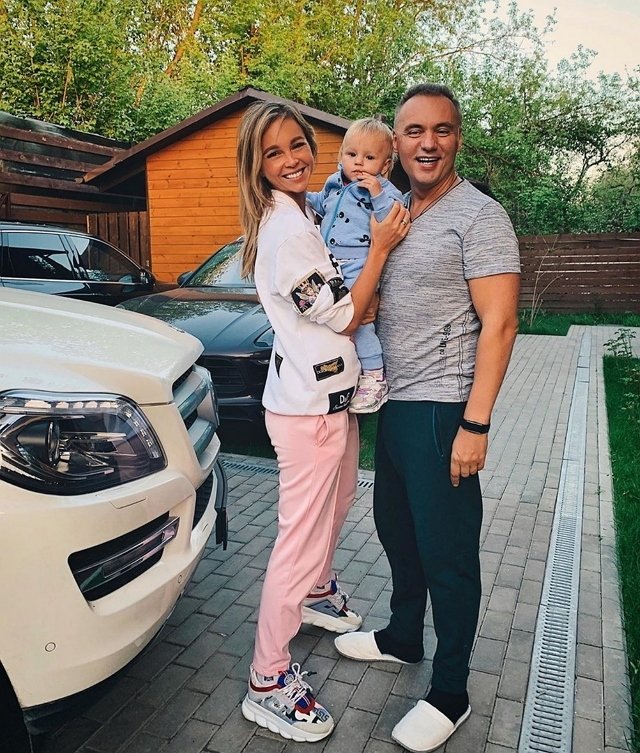 Анастасия Лисова: Как жить без собственных денег?