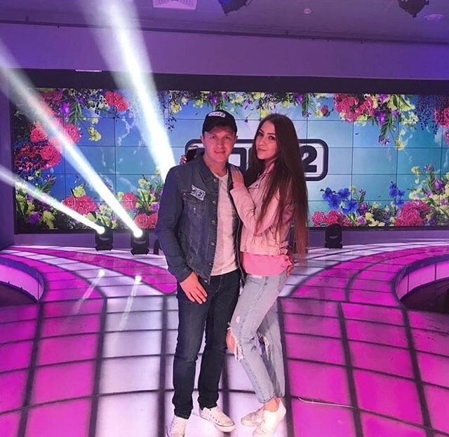 Ларченко проиграла Савкиной в битве за Яббарова