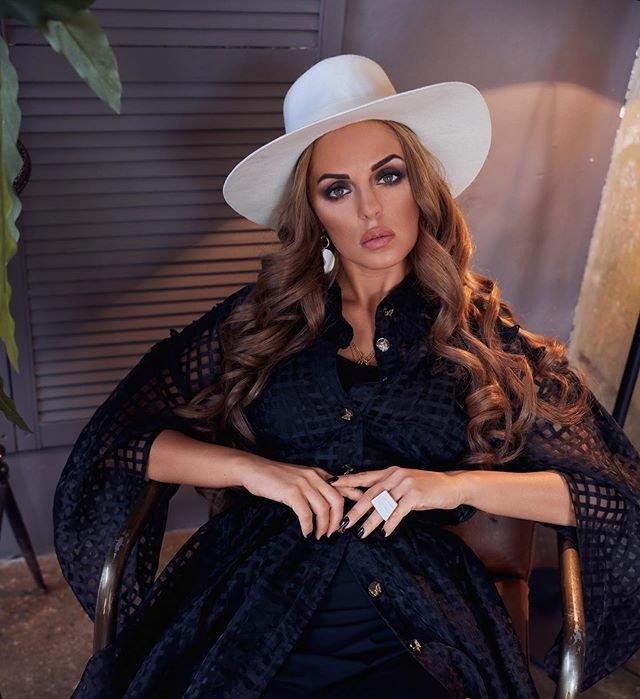 Ефременкова ждёт от Мондезира ребёнка