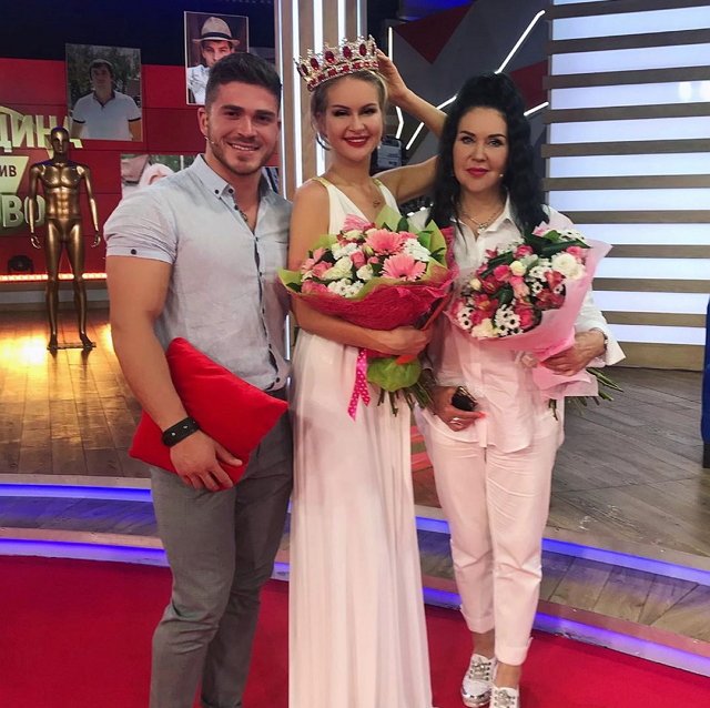 Фото с ток-шоу (18.05.2019)