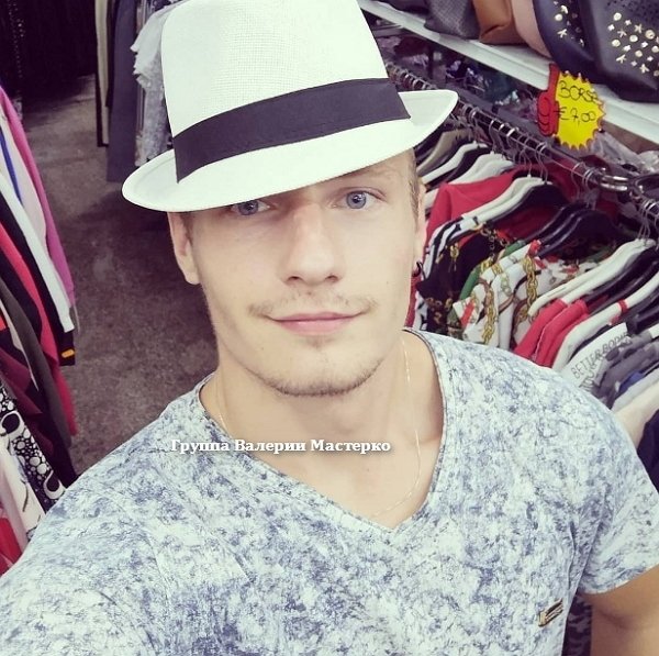 Новенький участник проекта Стефан Божок