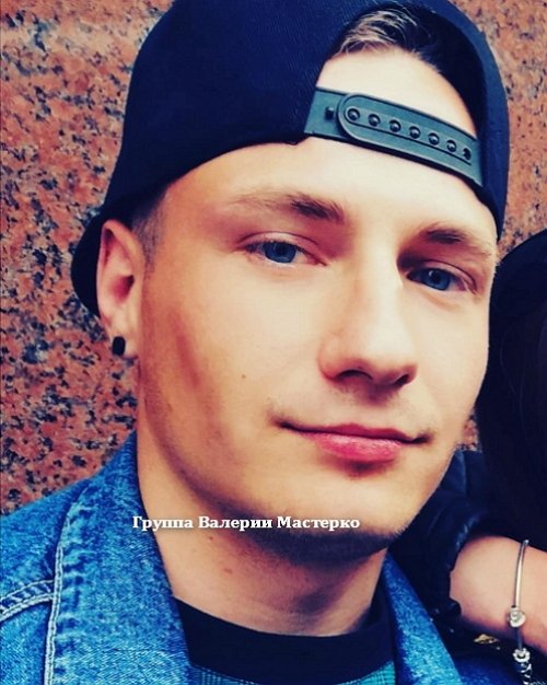 Новенький участник проекта Стефан Божок