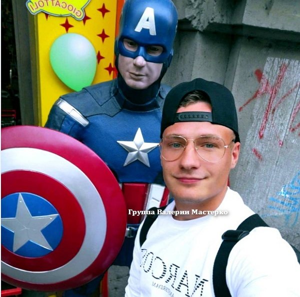 Новенький участник проекта Стефан Божок