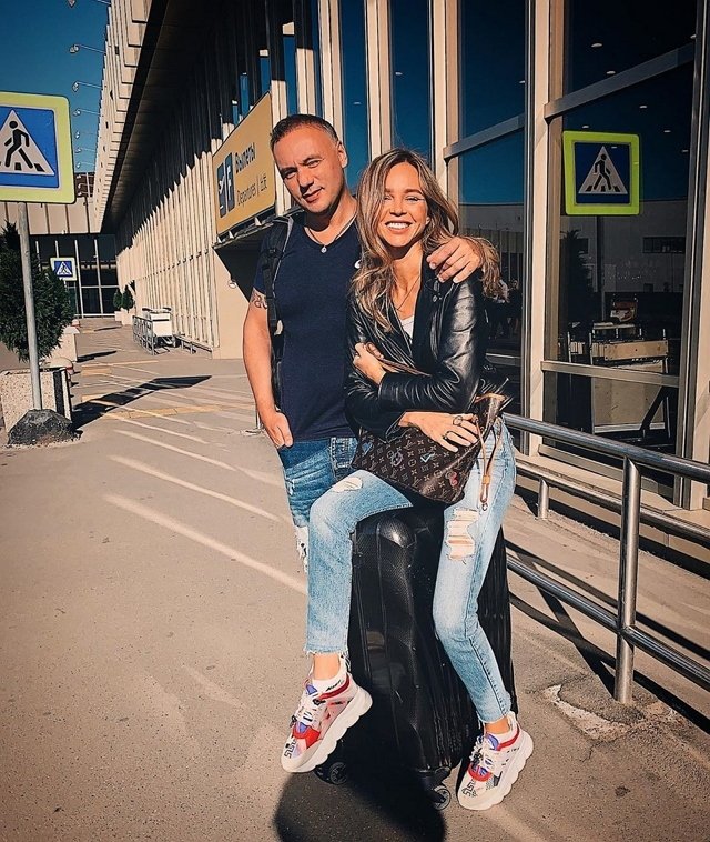 Настя Лисова оставила дочь и отправилась в отпуск в Венгрию