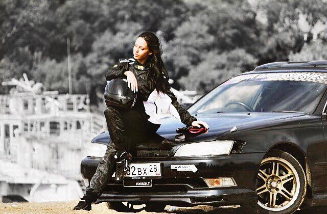 Юлия Белая рассказала об участии в автогонках