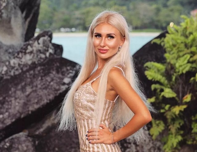 Роза Райсон волшебно провела время дома у Константина Иванова Роза Райсон волшебно провела время дома у Константина Иванова