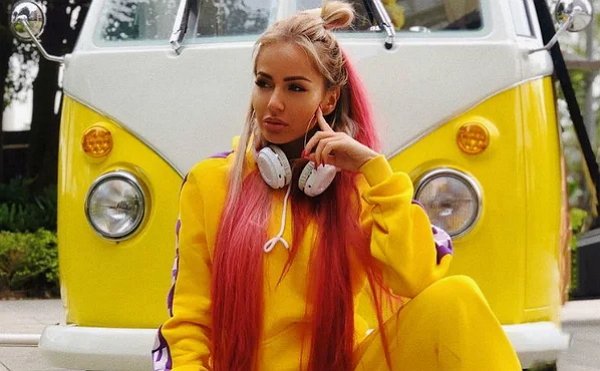 Триандафилиди пообещала рассказать о своих интимных предпочтениях