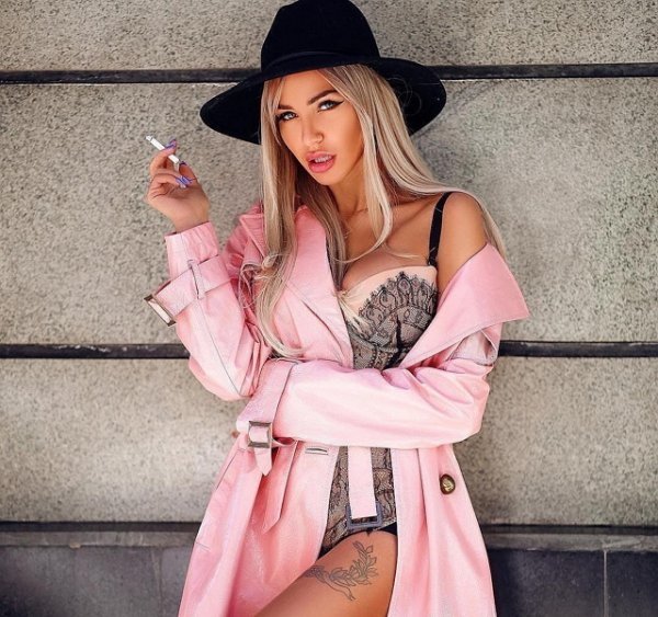 Триандафилиди пообещала рассказать о своих интимных предпочтениях