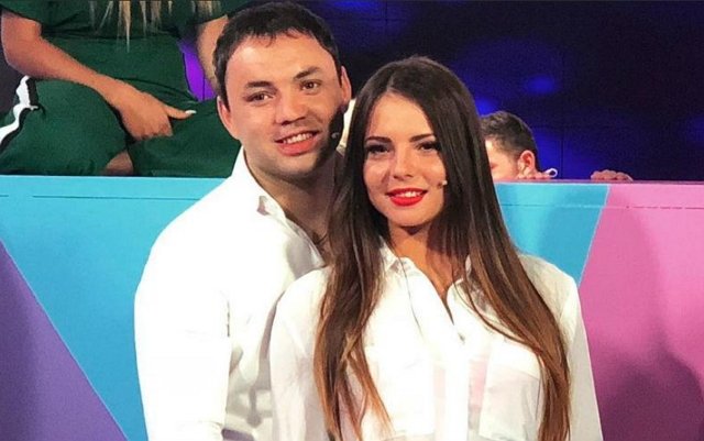 Александр Гобозов компрометирует Ольгу Жарикову