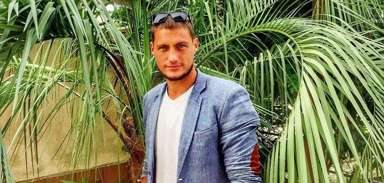 Александр Задойнов имеет огромный долг