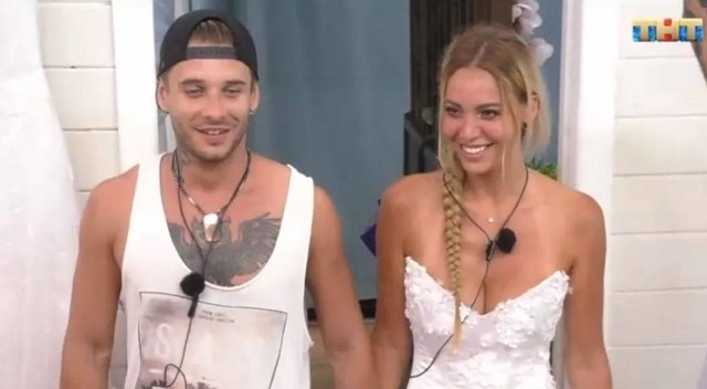 Белая вынуждена терпеть обвинения в безграмотности