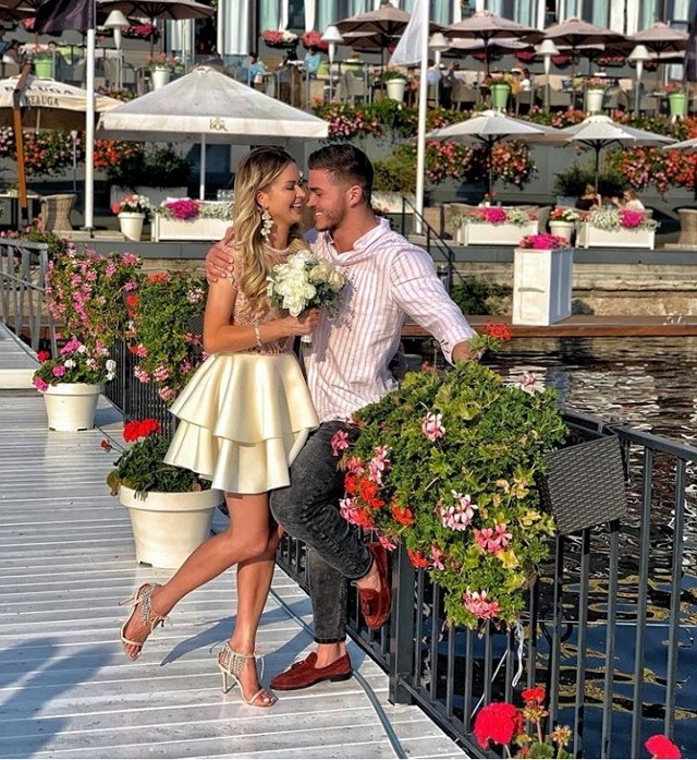 Роман Капаклы: Маришка поймала букет три раза