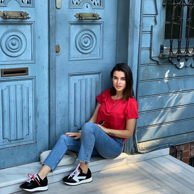 Ксения Бородина: Бешеная фанатка увидела дом Кемаля