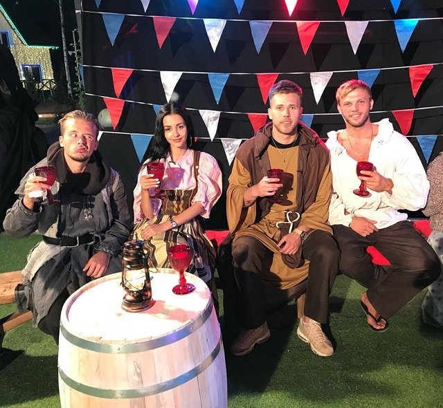 Свежие фото от участников (10.06.2019)