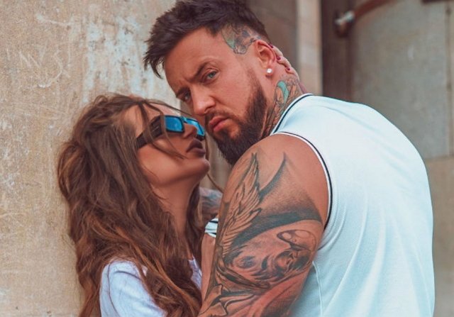 Настя Ендальцева в отношениях со звездой телеэкранов Стифлером