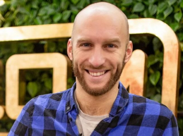 Юлия Белая ради проекта готова терпеть плевки в лицо